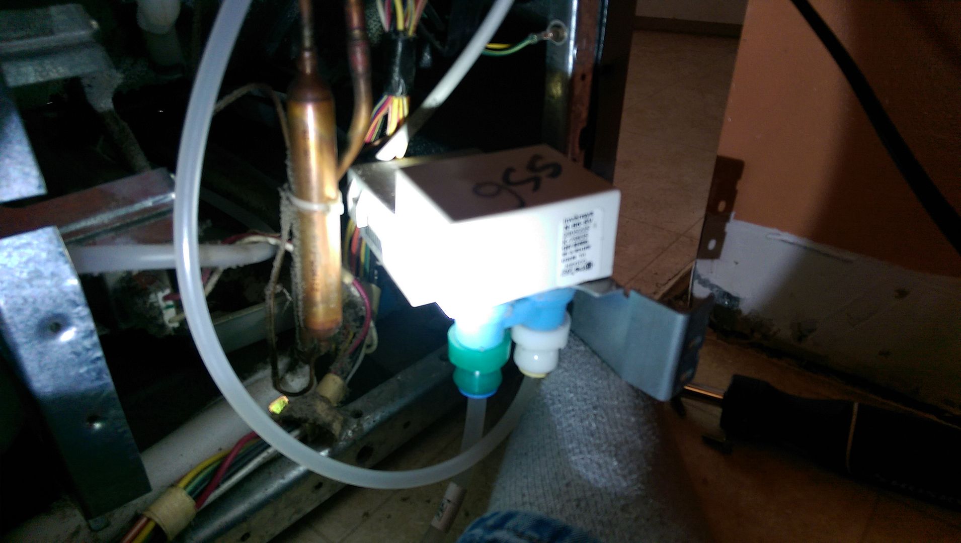 106.56703500 Kenmore Coldspot Ice maker not working